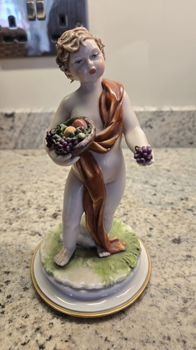 Capodimonte italy boy cherub - boy,