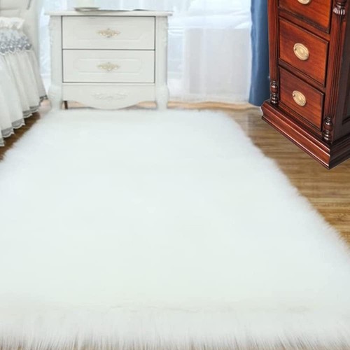 Faux sheepskin fur rug - fur, 60x120