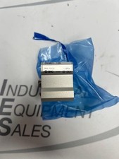 SMC CQ2B20-10D COMPACT CYLINDER