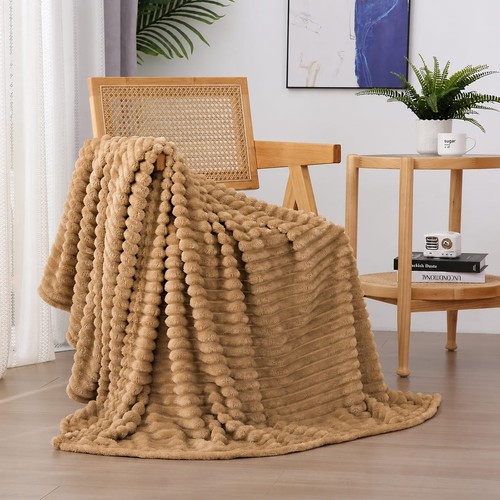 Luxury camel fleece blanket - fleece,