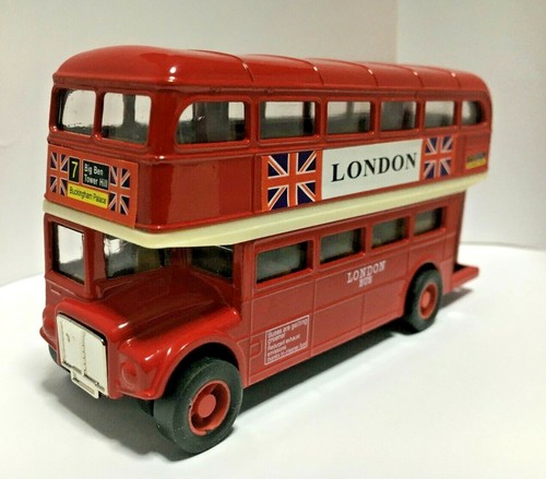 Pull back double decker bus - pull,