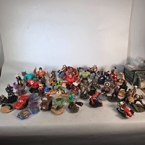 Disney infinity figures - figures, bundle