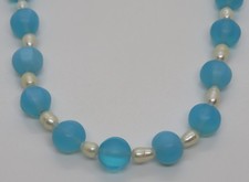 Blue glass and cultured - , pearl