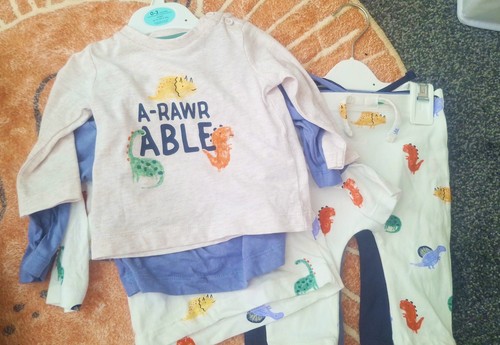 Baby bundle for months - for, 0-6