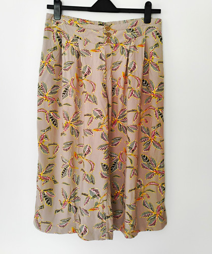 Beige grey tropical floral - beige,