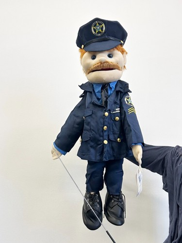 Sunny toys policeman - 28",