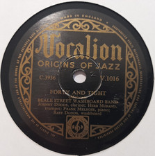Beale Street Washboard Band – Forty And Tight / Piggly Wiggly (Vocalion V1016)