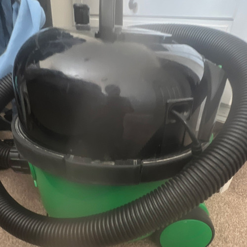Numatic bagged wet dry - wet/dry, corded