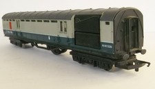 Hornby OO - Royal Mail TPO Travelling Post Office Coach - BR blue & grey