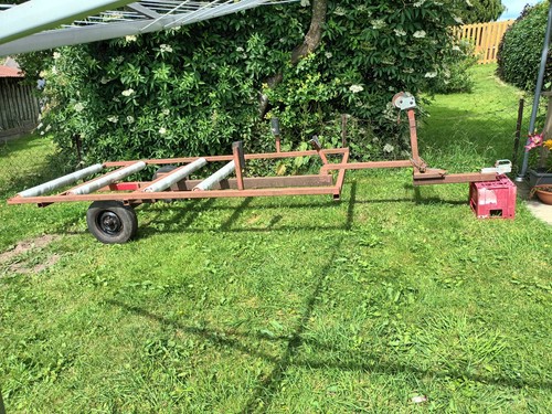 Boat rib trailer with - with, rollers