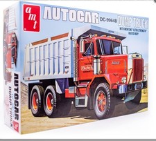 AMT 1:25 -  1150 Autocar