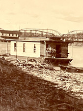 ANTIQUE PHOTO IOWA HOUSE BOAT