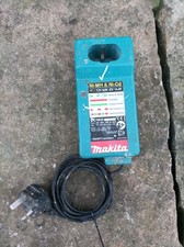 Makita DC1411 Blue 7.2-14.4 Volts 28-W Ni-Cd & Ni-MH Power Tools Battery Charger