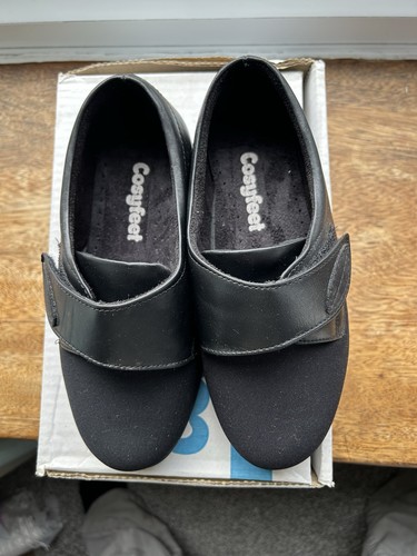Stretch front black shoes - front, size