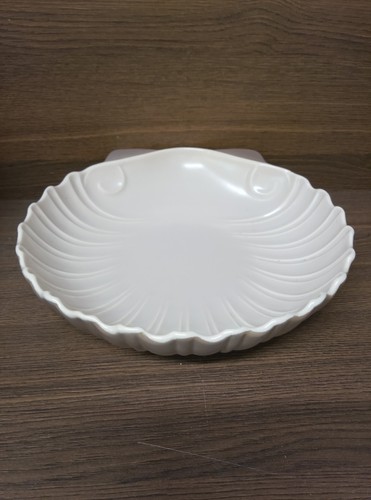 Poole pottery twin tone - twin,