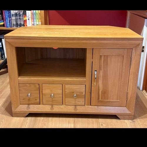 Oak furniture land bevel - land,