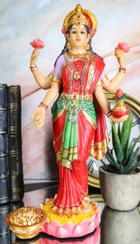 Hindu goddess sri lakshmi - hindu,