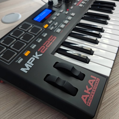 Akai professional mpk225 - mpk225, midi