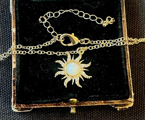 Vintage style opal and white - vintage,