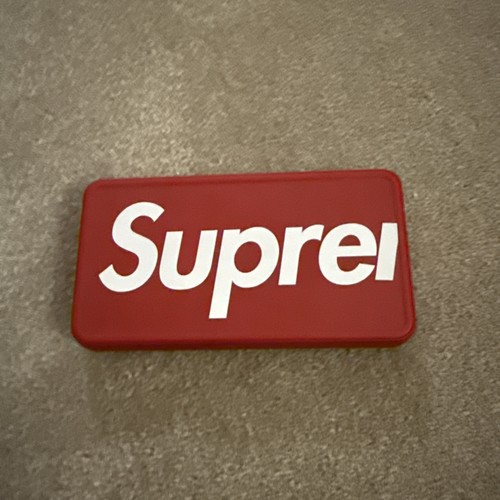 Supreme mophie power station - mophie, power-station