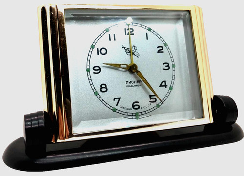 Pioneer soviet alarm clock - pioneer, 11