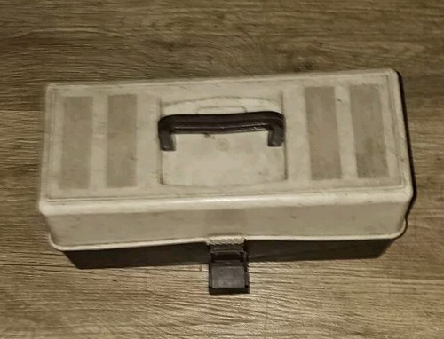Vintage tackle box - vintage,