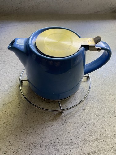 Ceramic tea pot with extra - ceramic,