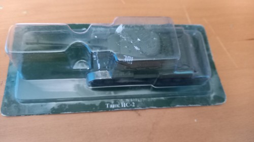 Is2 model tank - model, diecast