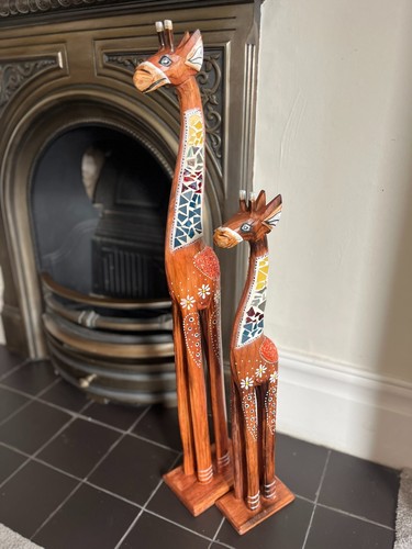 Wooden giraffe statue - wooden,