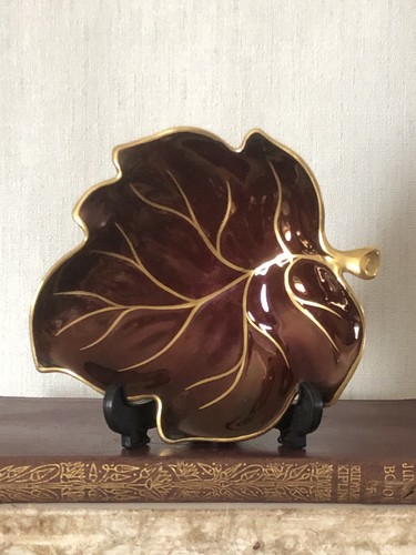 Vintage small leaf - vintage,