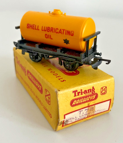 Tri ang t76 tank - tri-ang,