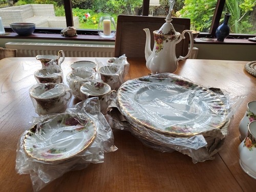 Vintage royal albert dinner - vintage,