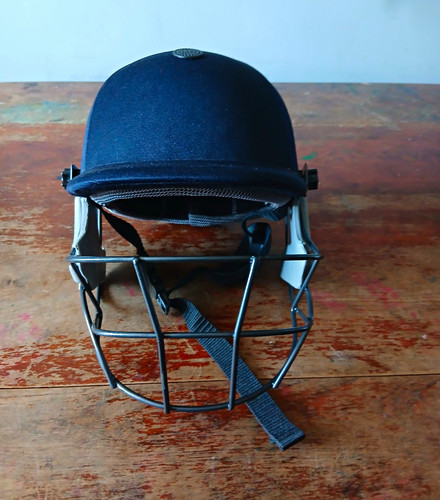 Full face cricket - full, batting