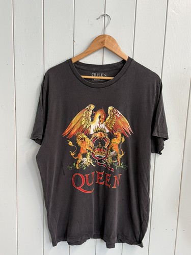 Queen official merch - official,