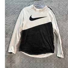 Nike Tee The Nike Tee Long