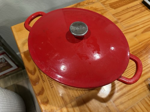 Sur table red enameled cast - sur, la