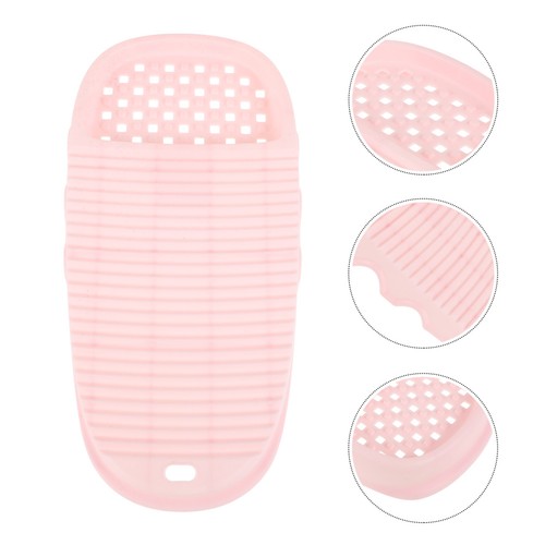 Scrubbing board laundry - ,