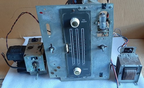 Vintage valve radio chassis