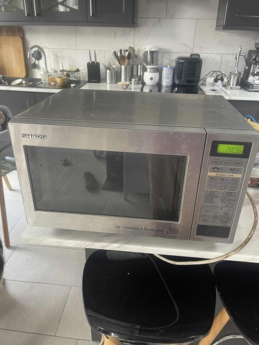 Sharp microwave jet - sharp,