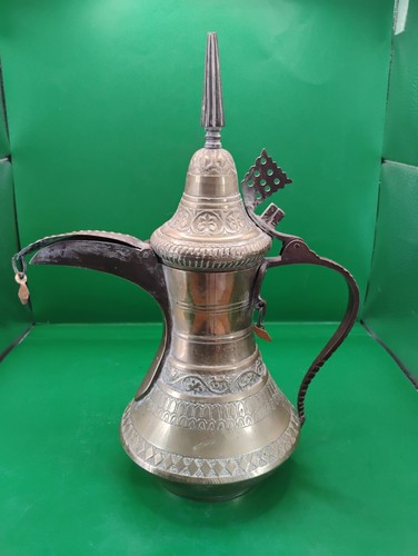 Antique vintage dallah coffee - dallah,
