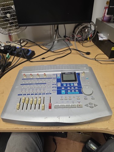 Tascam portastudio 788 - tascam,