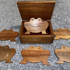 Vintage Wooden Frog Coaster