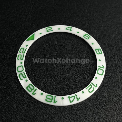 Green white 38mm ceramic - green, bezel