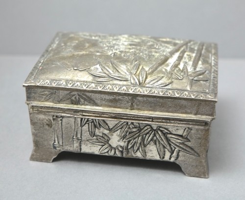 Vintage japanese metal trinket - vintage,