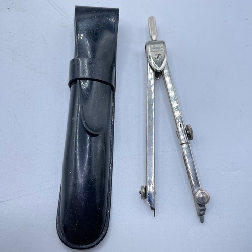 Compass pouch vintage h - in,