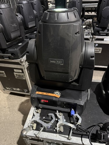 Martin mac 700 - mac,