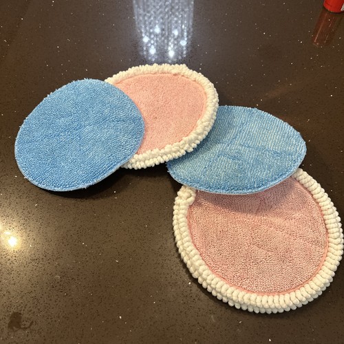 Cleaning pads for - pads, aircraft