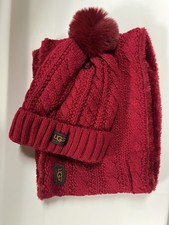 UGG RED INFINITY HAT AND SCARF