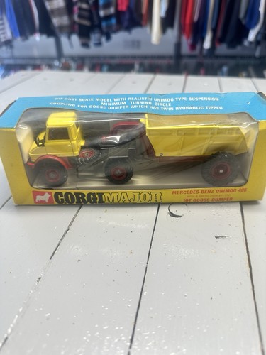 Corgi major toys - corgi, benz