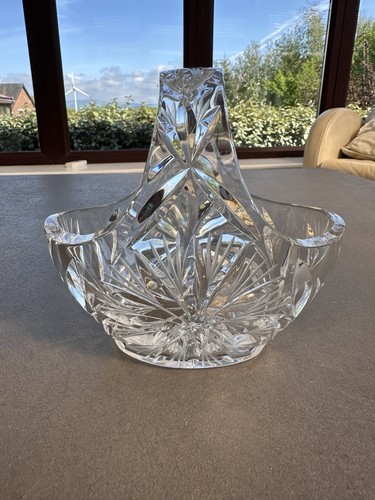 Vintage cut glass crystal - cut,